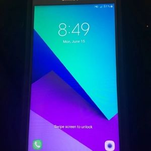 Samsung galaxy luna pro w/ case